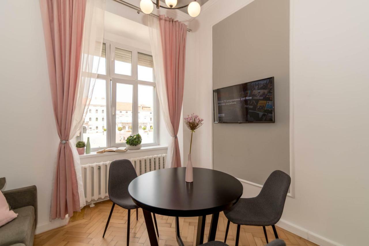 Central Premium Suites - Liberty Square Timişoara Extérieur photo