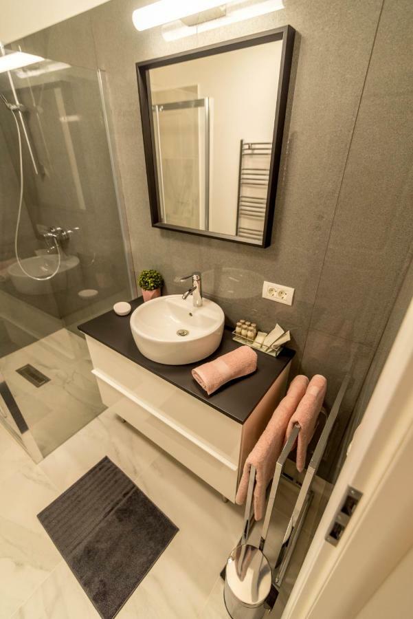 Central Premium Suites - Liberty Square Timişoara Extérieur photo