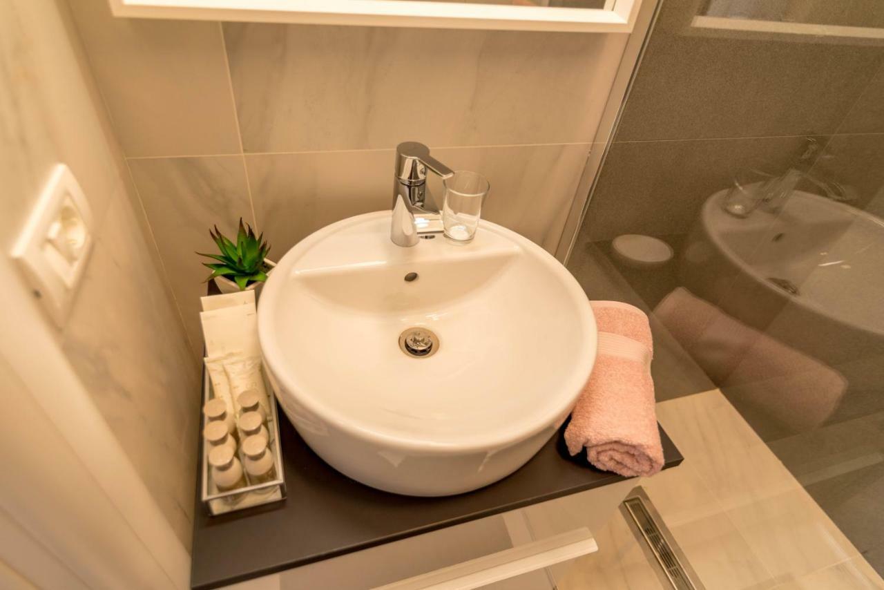 Central Premium Suites - Liberty Square Timişoara Extérieur photo